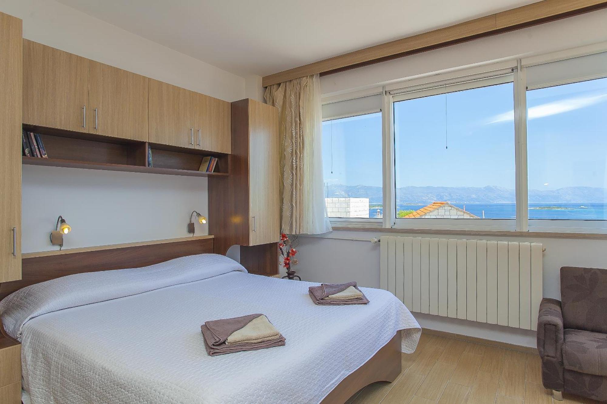 Guest House Lovric Lumbarda Kamer foto